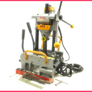 [K1023C] マキタ 手動カクノミ 7303 替刃付 動作品 電動工具 大工道具 K1023C] マキタ 手動カクノミ 7303 替刃付 動作品 電動工具 大工道具