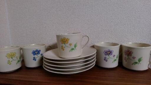 たち吉　コーヒーカップ　ソーサー