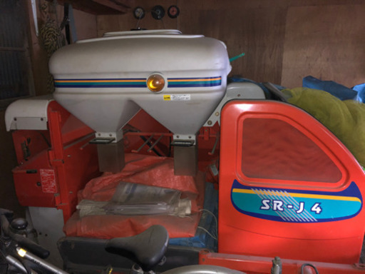 大幅値下げ‼️クボタ コンバイン SR j4 稼働少なめ