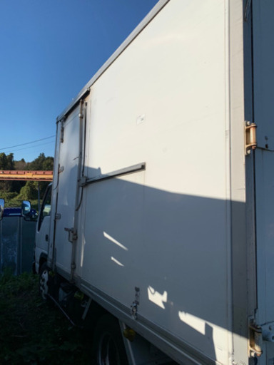 税込総額10万 コンテナ 冷凍車外し