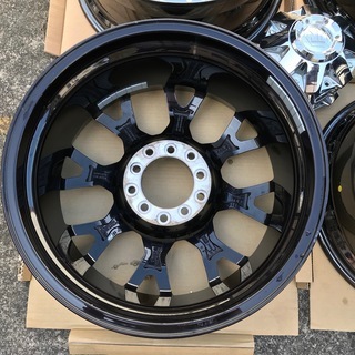 値下げ！ランドクルーザー100で使用！TWG メイヘム メタル  8015  20インチ４枚  中古