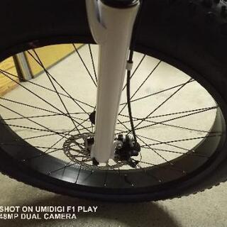 ファットバイク   マウンテンバイク 自転車