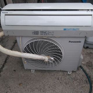 パナソニックルームエアコン6畳用 2011年製 CS-22MFE－W夜8時半