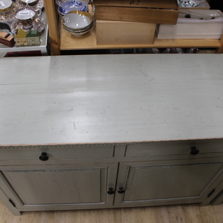 *R504)【美品】ホリデイズ HOLIDAYS ガトーキャビネットカウンター gateau cabinet counter 幅122cm カントリー風 食器棚 サイドボード