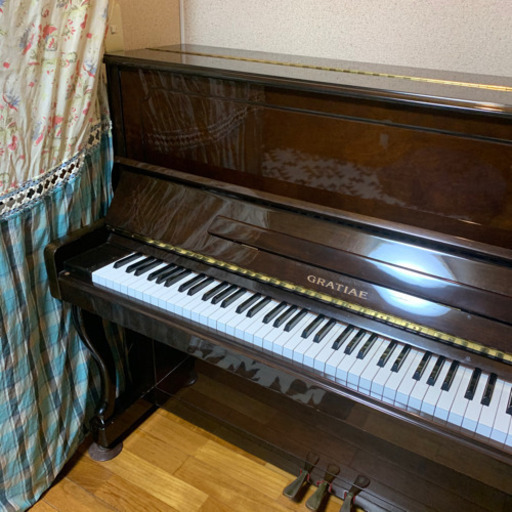 ピアノ