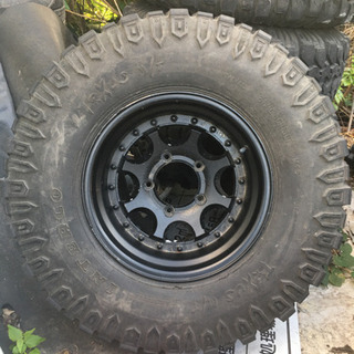 さらに値段下げました。ジムニー　タイヤ　ホイール　セット！　スワンパー？