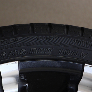 SPIEL 22×9J 5穴マルチ 265/35R22 ET33 ハリアー ATR SPORT DESERT 