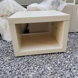 【無料】IKEA　ホワイトテーブル　11/16 17限定