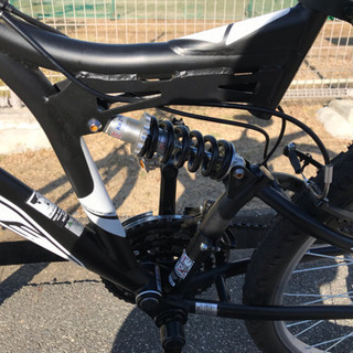 マウンテンバイク 26インチ 18段変速