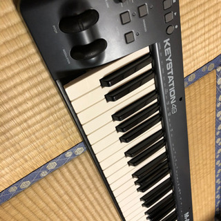 【取引中】M-AUDIO MIDI鍵盤49