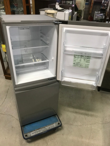 2019年製！凹みあり激安！AQUA 冷凍冷蔵庫 AQR-13H(S) 126L | opal.bo