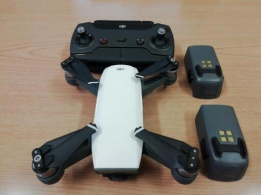 dji　spark ☆ コントローラー\u0026予備バッテリー付☆中古美品