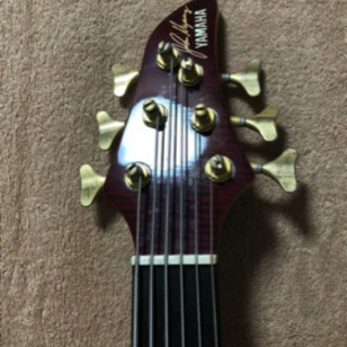 YAMAHA ベースギター　