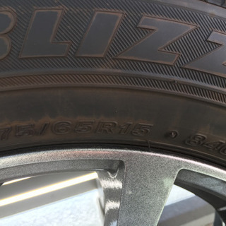 新品同様スタッドレスタイヤ4本アルミホイールセット175/65/R15 ブリジストン