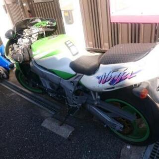 kawasaki　カワサキ　ZX9R Ninja　ニンジャ　900cc 大型バイク