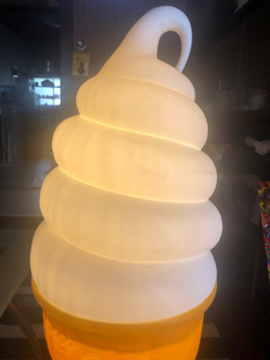 ソフトクリーム看板 中古 日成のコーン