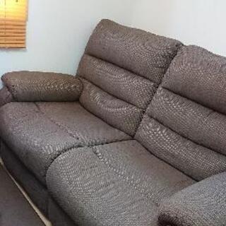 受付終了  電動リクライニングソファ(2人掛け)