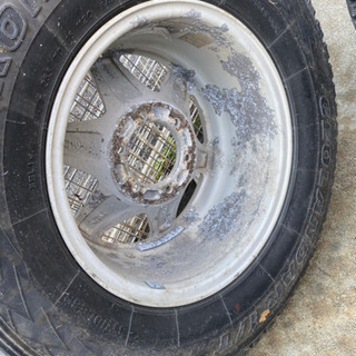 スタッドレスタイヤ ランドクルーザーなど