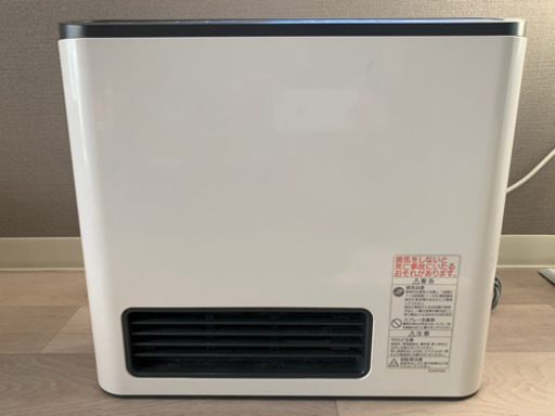 【値下げしました】【美品】ガスストーブ