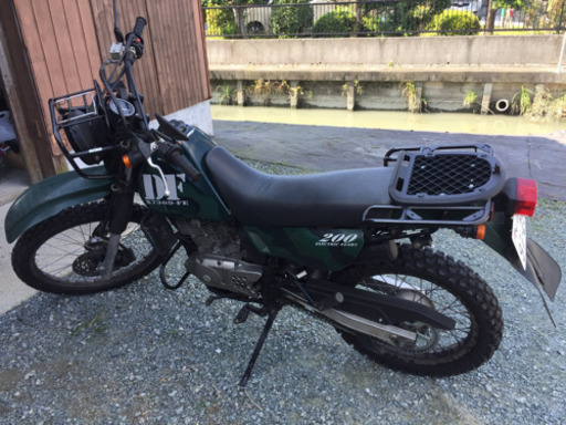 スズキ　DF200