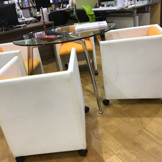 ガラステーブルとオレンジ椅子セット 【公式通販】