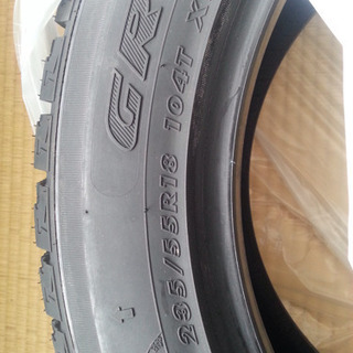 新品スタッドレスタイヤ。（CX-5など ）