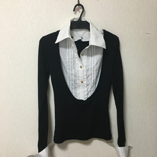 レディース白シャツ➕黒綿ロングシャツ