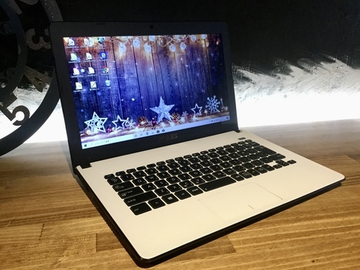 売却済み！ご覧頂きありがとうございました【一宮でWindows10搭載機を買うなら！！ASUS white ノートPC】一宮市にパソコンさぽーとMr.Carnival（ミスカニ）です！PC修理・販売、iPhone\u0026iPad修理店【PayPay\u0026メルペイ使えます！】店頭在庫PCのご紹介です！受け渡しは店舗にて(^^)/【13.3インチ ノートパソコン RAM4GB/HDD320GB】
