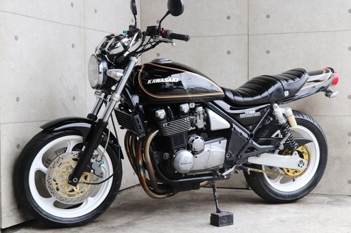 Kawasaki　ゼファー1100 A1　旧車 　Z1ブラック火の玉ニューペイント　カスタム　綺麗