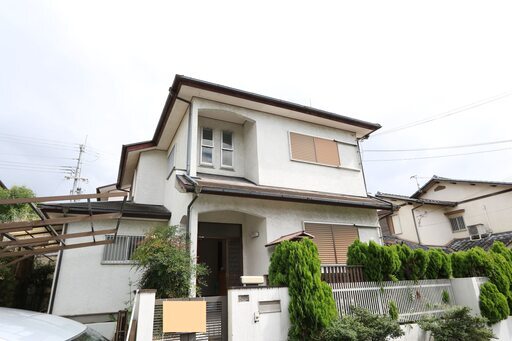 岩出市戸建賃貸 ペット可能 物件 敷地内駐車場有 ウッドデッキbbqも可能 Lirest 岩出の一戸建ての不動産 住宅情報 無料掲載の掲示板 ジモティー