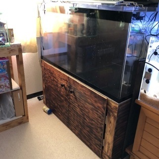 1200❌600❌600アクリル水槽【引き取り限定】