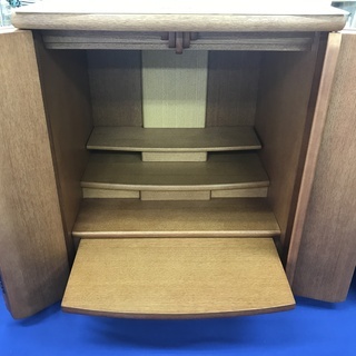 新品　小型のお仏壇　16号　48×40×35㎝ 引出付き　内部照明付き