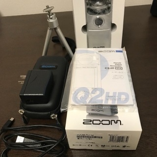 ZOOM Q2HD ハンディービデオレコーダー