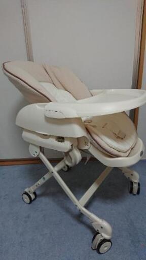 値段交渉可！ハイローチェア Combi
