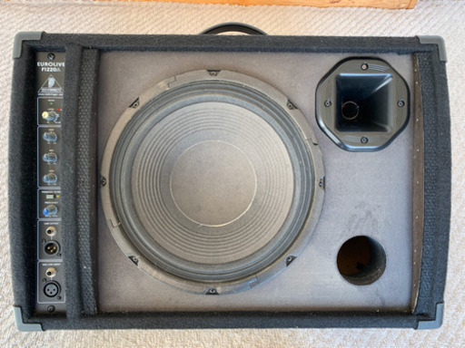 BEHRINGER / アクティブモニタースピーカーF1220A