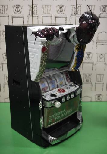 スロット実機 パチスロ テラフォーマーズ コイン不要機セット 家庭用