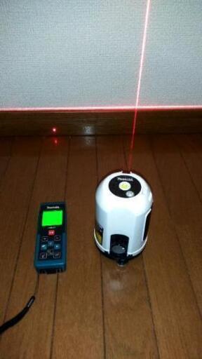 マキタレーザー墨出し器 とレーザー距離計
