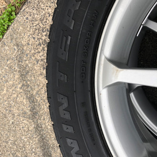 MPV 23Tに適合の冬タイヤ付きホイール　4本