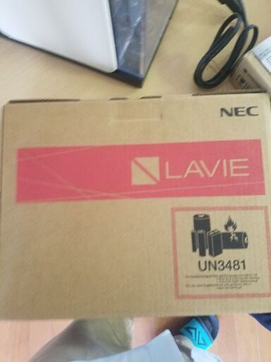 パソコン NEC LAVIE