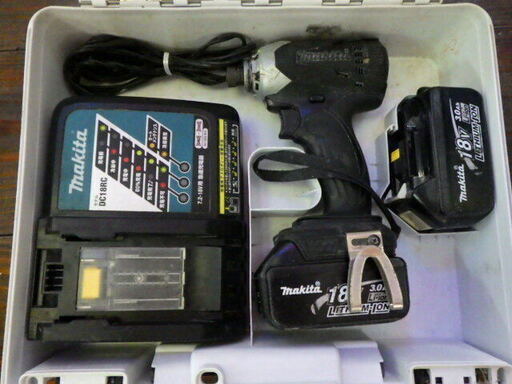 目玉商品【中古ランクB】makita マキタ 18V充電式インパクトドライバ　TD14DX2(0-11)