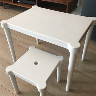 IKEA 子供用 テーブルと椅子