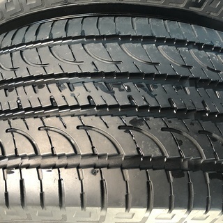 三菱　純正18インチホイール　５穴　ＰＣＤ114.3　+38　ＹＯＫＯＨＡＭＡ　ＧＯＯＤＹＥＡＲタイヤ　235/55Ｒ18　5.5～6分山 