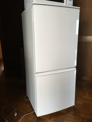 シャープ冷蔵庫 2015年製 137ℓ 1年半使用