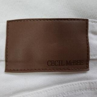 【決まりました】✨CECIL McBEE✨白いﾊﾟﾝﾂ無料✨