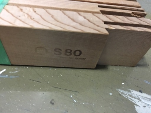 マルオカ キャンバス木枠 S80 美品
