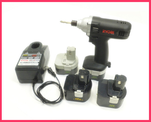 [K1117H] リョービ 12V 充電式インパクトドライバ BID-1211 バッテリー4個付き 動作品 電動工具 大工道具