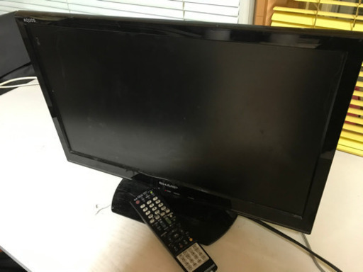 ☆042069 シャープ 22型液晶テレビ 14年製☆