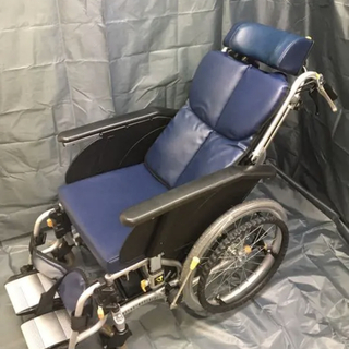 リクライニングティルト車いす　オアシスポジティブ自走式　OS-11TRSP　松永製作所