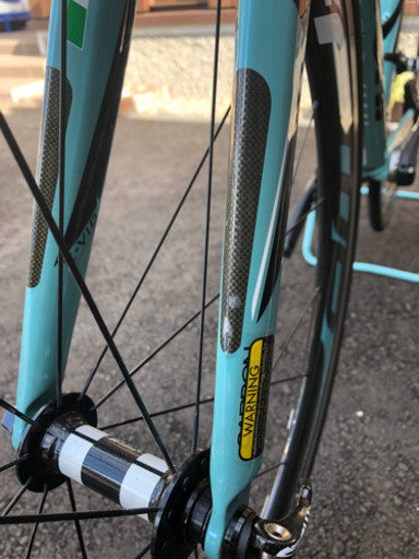 ロードバイク Bianchiインプルソ ffwd f6r チェレステカラー