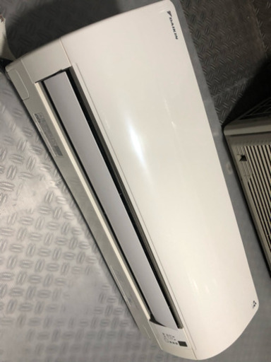 ※各25,000円※残り2台※単品購入可 2017年製 DAIKIN ダイキン マルチエアコン C40RTV-W 室内機のみ(14畳×2台)